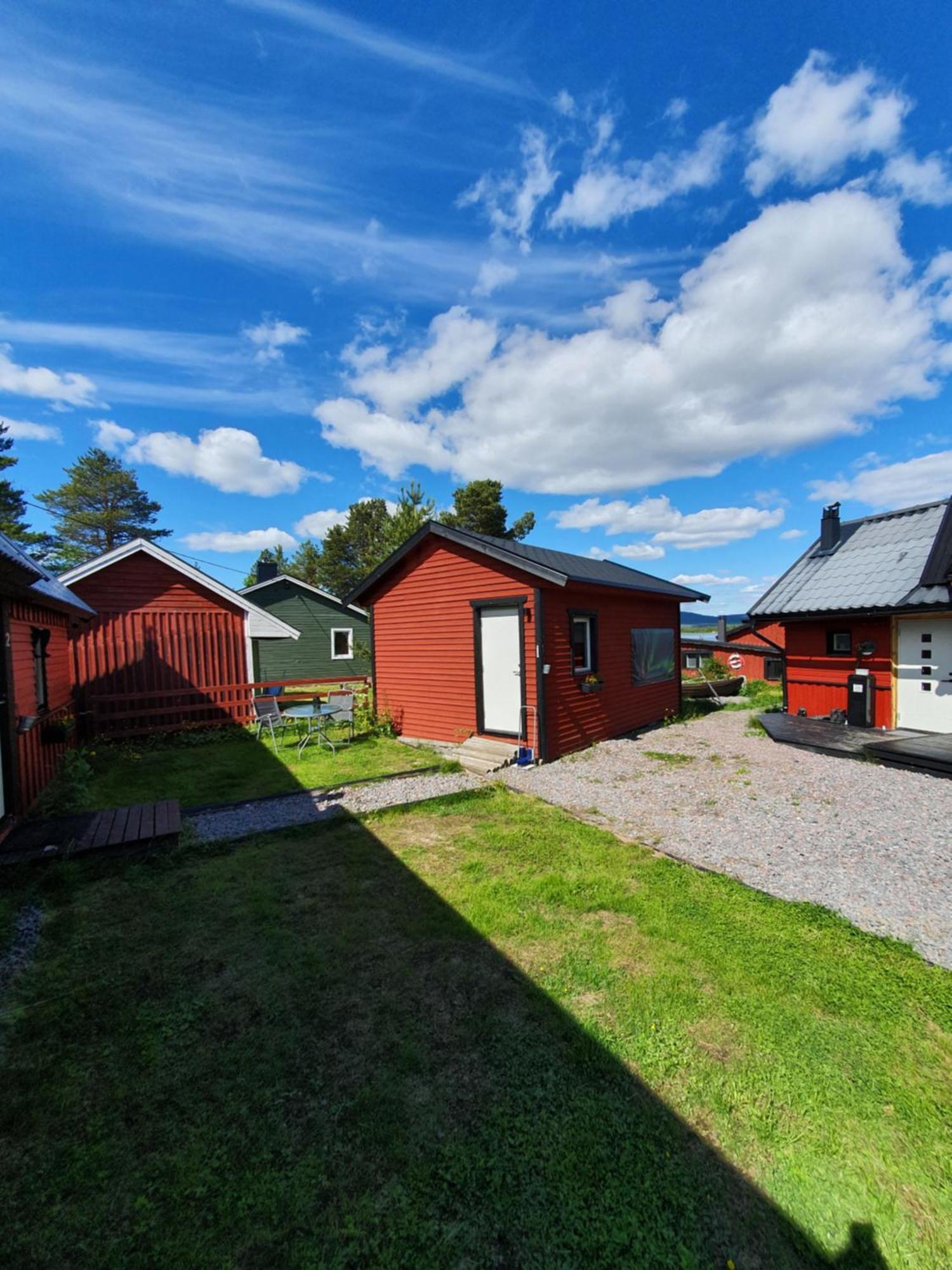 Camp Caroli Wooden Cabins Jukkasjarvi Bagian luar foto