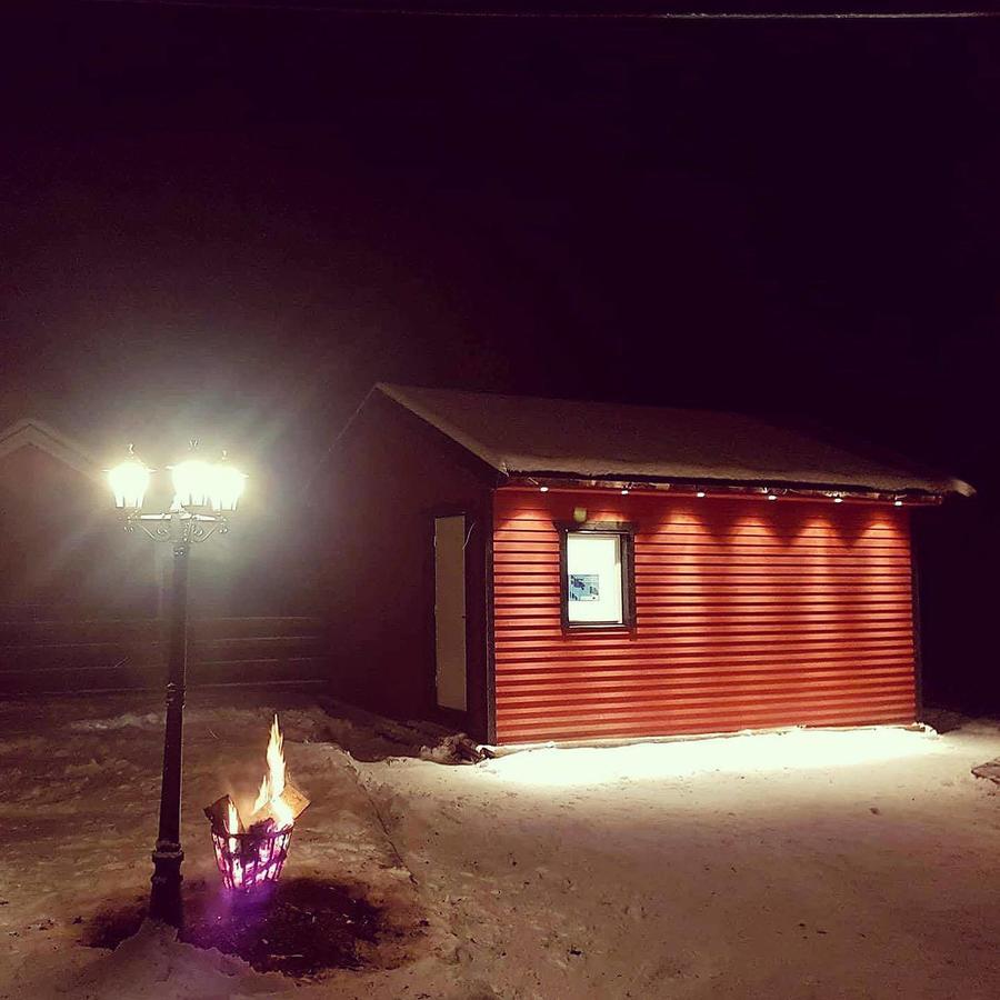 Camp Caroli Wooden Cabins Jukkasjarvi Bagian luar foto